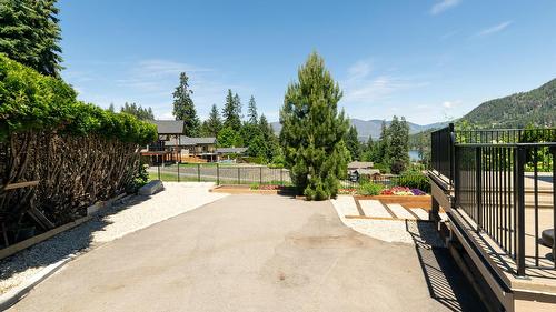 2459 Marine Place, Blind Bay, BC 
