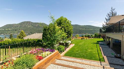 2459 Marine Place, Blind Bay, BC 