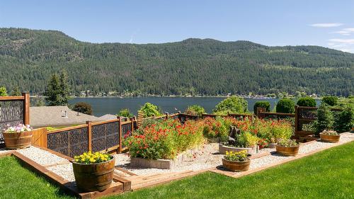 2459 Marine Place, Blind Bay, BC 