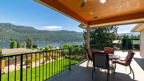 2459 Marine Place, Blind Bay, BC 