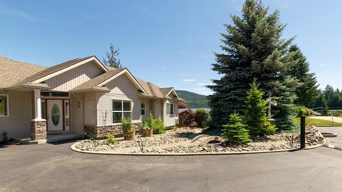 2459 Marine Place, Blind Bay, BC 