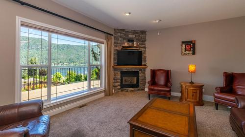 2459 Marine Place, Blind Bay, BC 