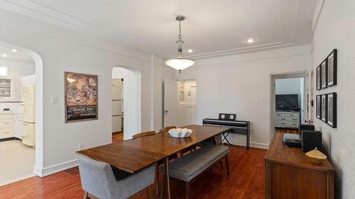 1858 Abbott Street, Kelowna, BC 