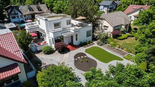 1858 Abbott Street, Kelowna, BC 