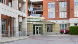 1008-1160 Bernard Avenue Kelowna, BC V1Y 6R2