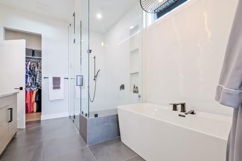 9874 Beacon Hill Drive, Lake Country, BC 