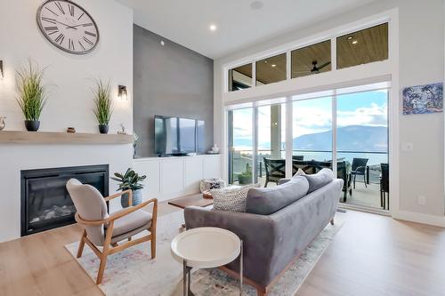 9874 Beacon Hill Drive, Lake Country, BC 