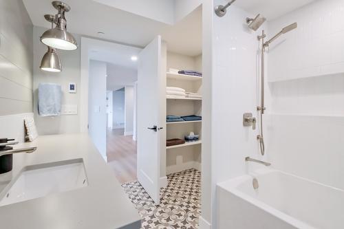 9874 Beacon Hill Drive, Lake Country, BC 