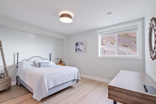 9874 Beacon Hill Drive, Lake Country, BC 