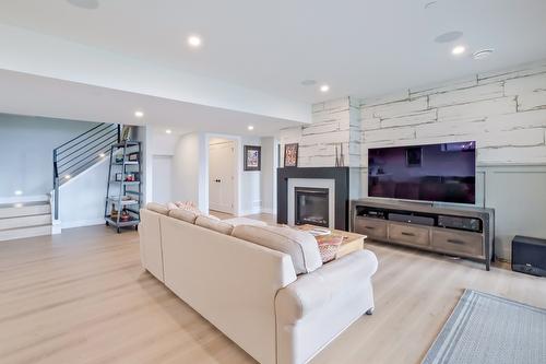 9874 Beacon Hill Drive, Lake Country, BC 
