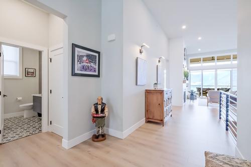 9874 Beacon Hill Drive, Lake Country, BC 