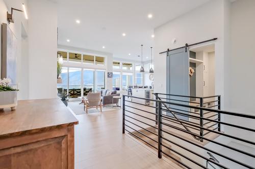 9874 Beacon Hill Drive, Lake Country, BC 