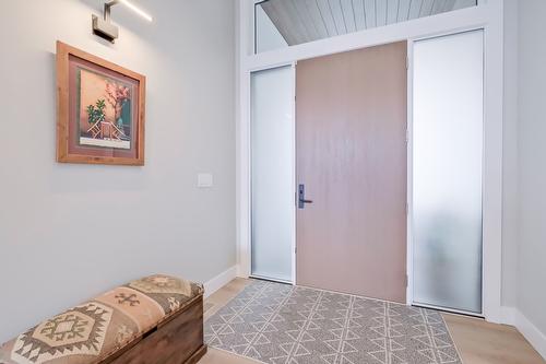 9874 Beacon Hill Drive, Lake Country, BC 