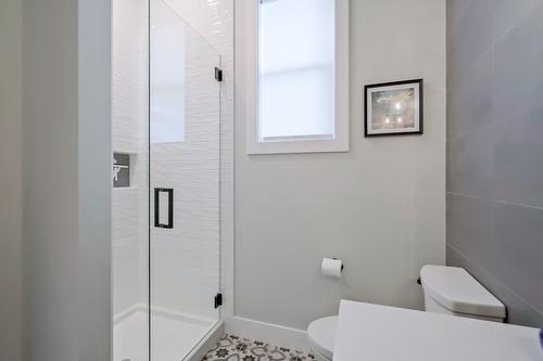 9874 Beacon Hill Drive, Lake Country, BC 