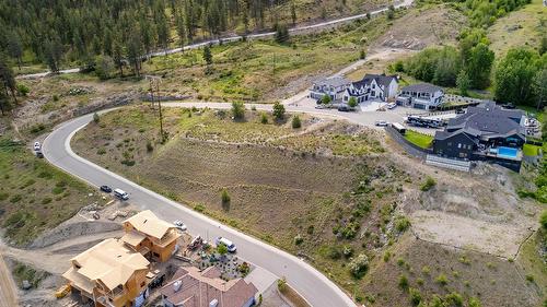 519 Trumpeter Road, Kelowna, BC 