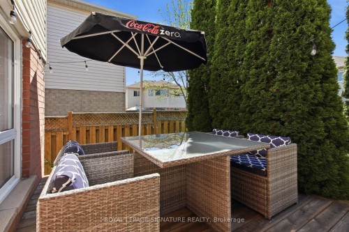 1154 Beaver Valley Crescent, Oshawa, ON 