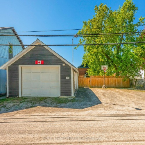 146 Main Street W, Shelburne, ON - Outdoor