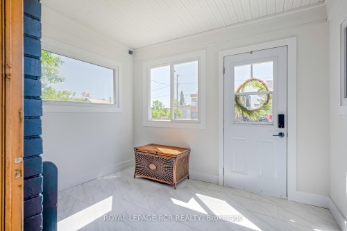 146 Main Street W, Shelburne, ON - Indoor Photo Showing Other Room
