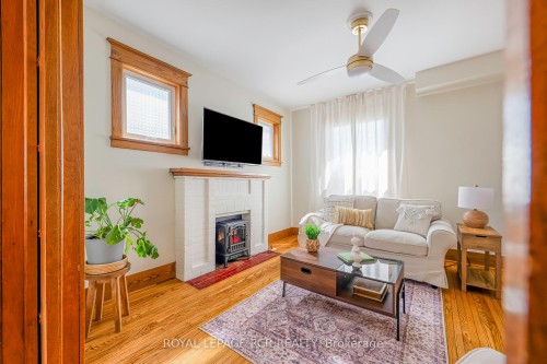 146 Main Street W, Shelburne, ON - Indoor Photo Showing Living Room With Fireplace