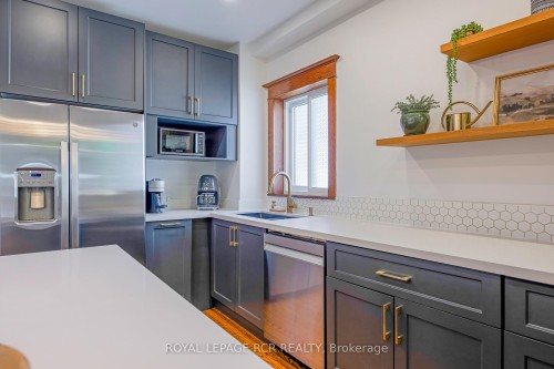 146 Main Street W, Shelburne, ON - Indoor Photo Showing Kitchen With Stainless Steel Kitchen With Upgraded Kitchen