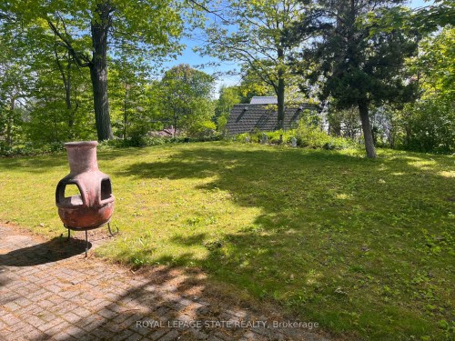 689 Sandy Bay Road, Haldimand, ON 