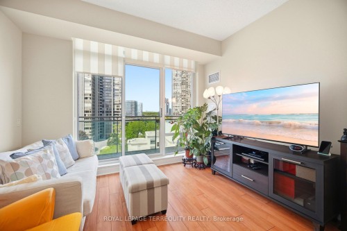 911-5 Marine Parade Drive, Toronto, ON 