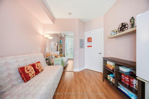 911-5 Marine Parade Drive, Toronto, ON 