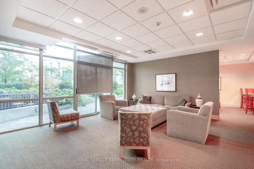 911-5 Marine Parade Drive, Toronto, ON 