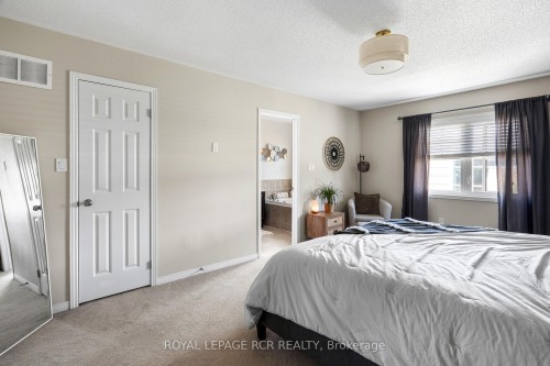 77 Cathedral Court, Hamilton, ON 