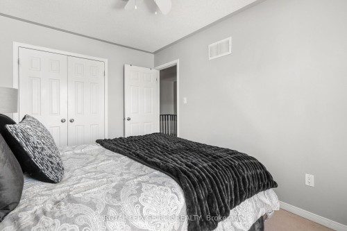 77 Cathedral Court, Hamilton, ON 