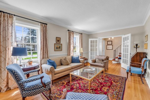 155 Centre Street W, Richmond Hill, ON 