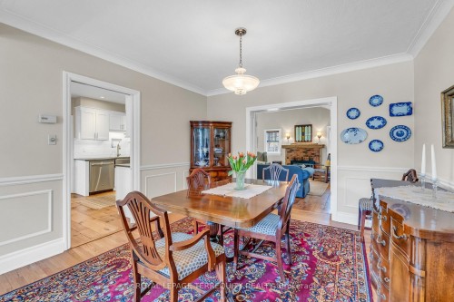155 Centre Street W, Richmond Hill, ON 