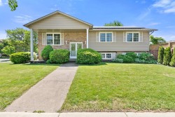 83 Amberwood Street  Hamilton, ON L8J 1Z8