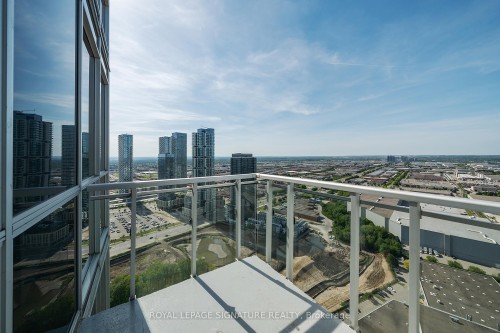 3707-2916 Highway 7 Road, Vaughan, ON 