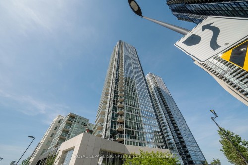 3707-2916 Highway 7 Road, Vaughan, ON 