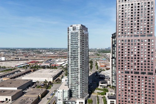 3707-2916 Highway 7 Road, Vaughan, ON 