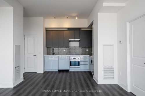 3707-2916 Highway 7 Road, Vaughan, ON 