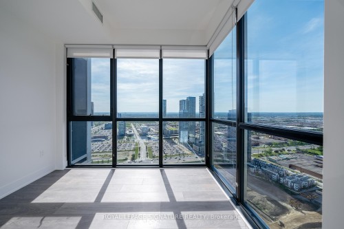 3707-2916 Highway 7 Road, Vaughan, ON 