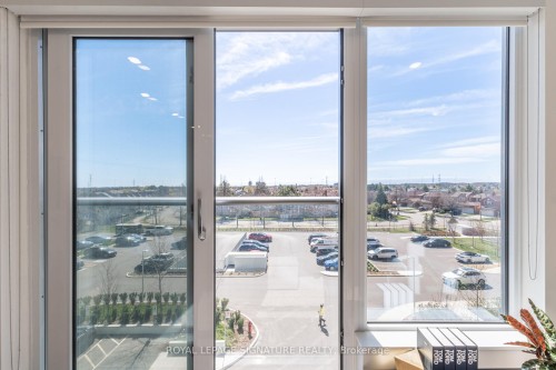 405B-4655 Metcalfe Avenue, Mississauga, ON 