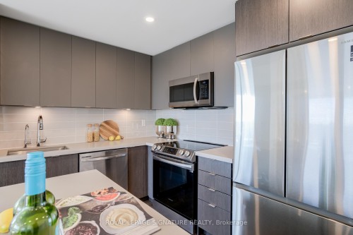 405B-4655 Metcalfe Avenue, Mississauga, ON 