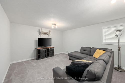 149-1061 Eagletrace Drive, London North, ON 