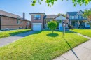 4 Harris Park Drive, Toronto, ON 