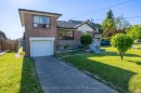 4 Harris Park Drive, Toronto, ON 