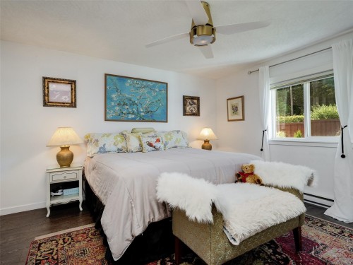 #1-2740 Stautw Rd, Central Saanich, BC 