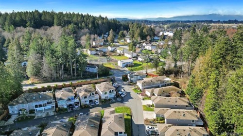 #1-2740 Stautw Rd, Central Saanich, BC 