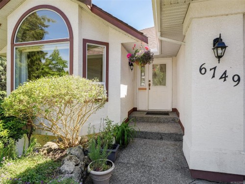 6749 Rhodonite Dr, Sooke, BC 