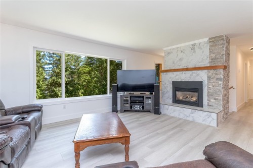 1135 Braithwaite Dr, Cobble Hill, BC 
