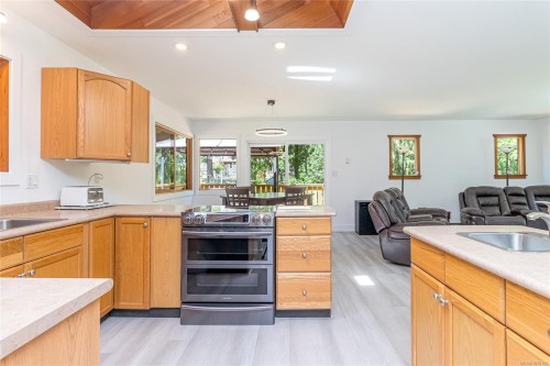 1135 Braithwaite Dr, Cobble Hill, BC 