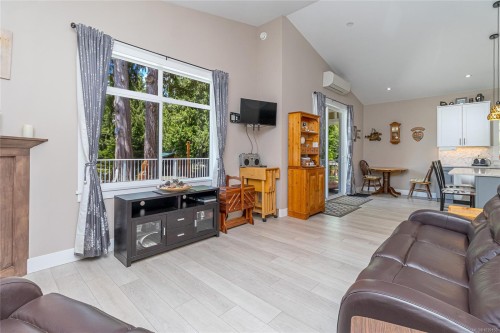 1135 Braithwaite Dr, Cobble Hill, BC 