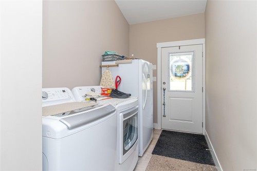 1135 Braithwaite Dr, Cobble Hill, BC 